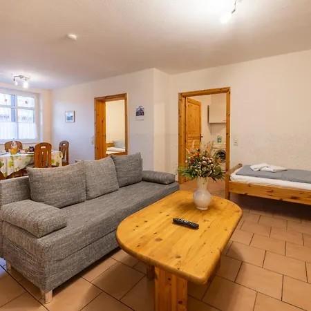 Bauernhof Diestel Apartman *